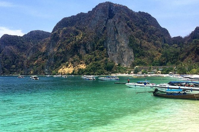 Phi Phi Islands Tour First Class By Royal Jet Cruiser From Phuket - Common questions