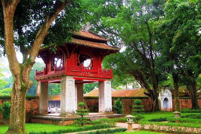 Picturesque Vietnam Tour - Tour Guide Expertise