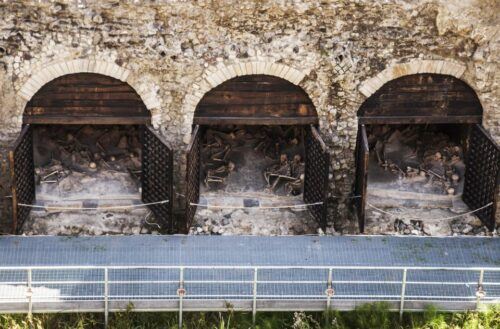 Pompeii and Herculaneum Tour - Directions