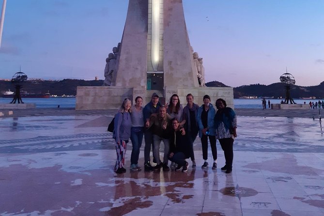 Private 2-Hour Sightseeing Tour in Lisbon - Common questions