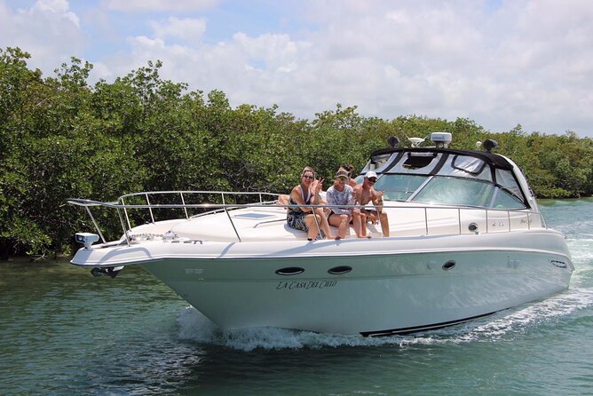 Private 48ft Premium Yacht Rental in Cancún 23P8 - Last Words