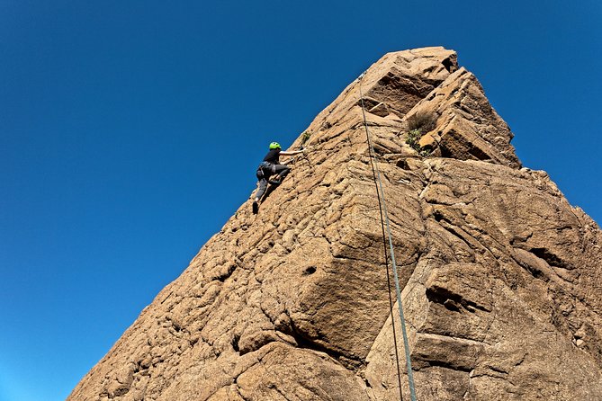 Private Climbing by the Cliffs of Cabo Da Roca - Common questions