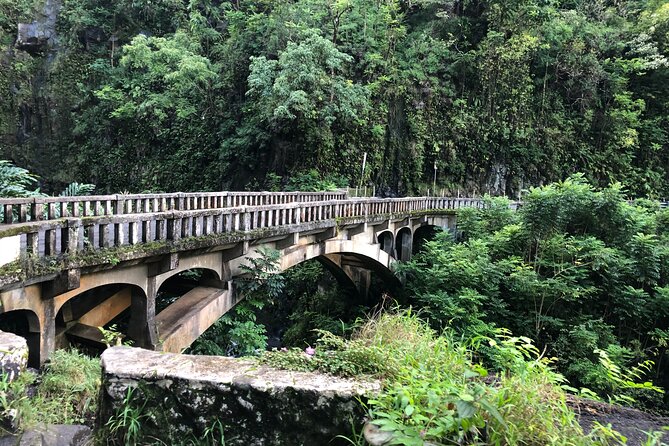 PRIVATE Full Circle Reverse - Luxury Road to Hana Tour From South Maui - Viators Operational Information