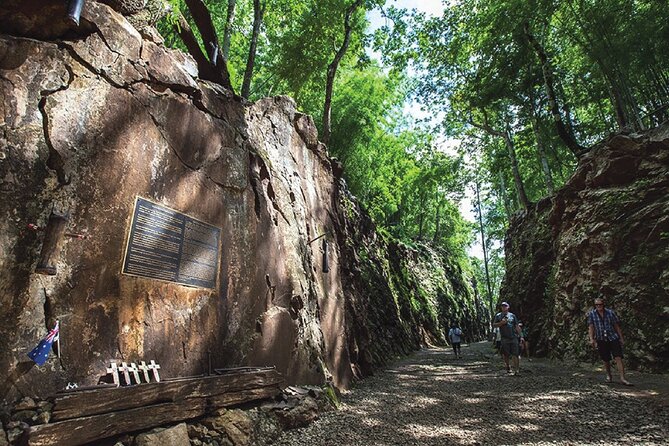 Private Guided Tour Kanchanaburi Wellness World and Cafe Hop - Local Cuisine Experience