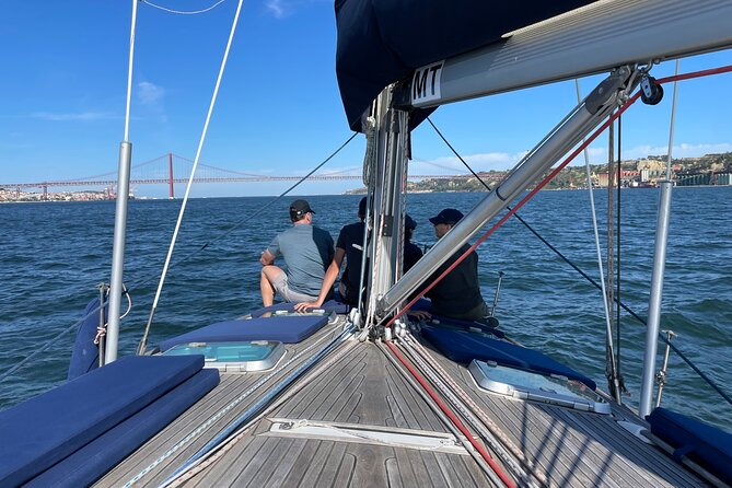 Private Sailing and Wine Tasting Tour in Lisbon - Customer Support