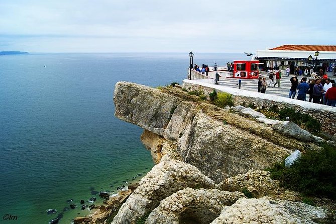 Private Tour: Discovery Fishing Village of Nazaré and the Giant Waves With Traditional Lunch - Reviews
