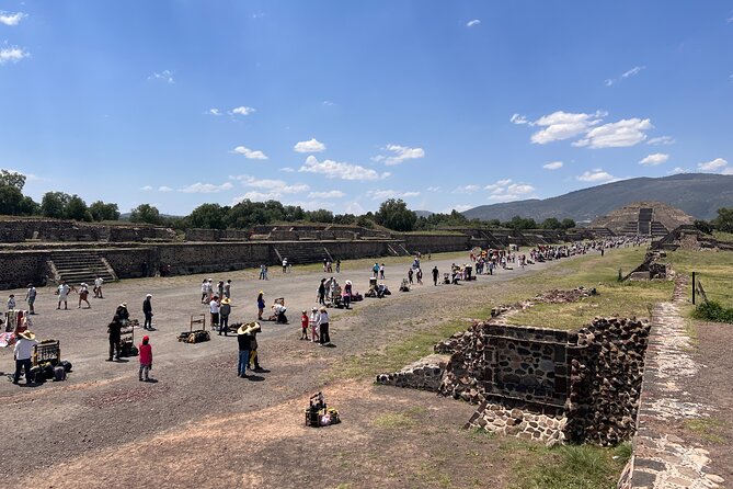 Private Tour in Teotihuacán Pyramids From Mexico City - Private Transport Details