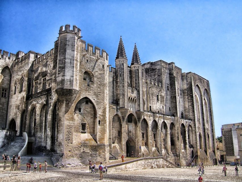 Private Transfer Marseille Airport to Avignon - Additional Information