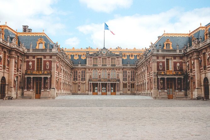 Private Vintage Car Tour With Versailles & CDG Airport Transfers - Directions