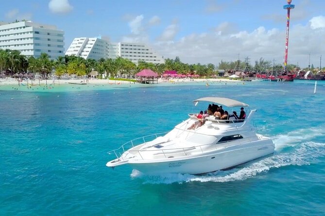 Private Yacht Rental Sea Ray 46ft Cancun 23P3 - Common questions