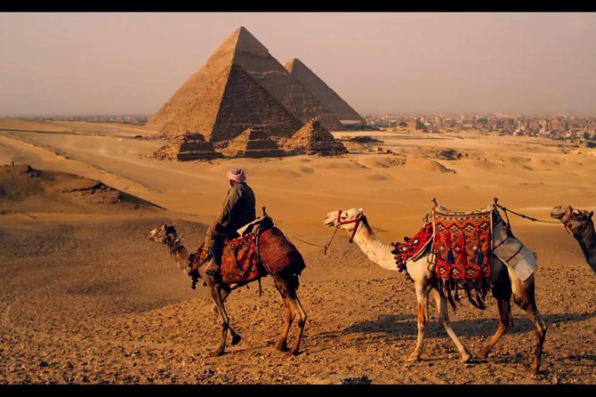 Pyramids of Saqqara, Giza, Sphinx, Dahshur, and Memphis - Common questions