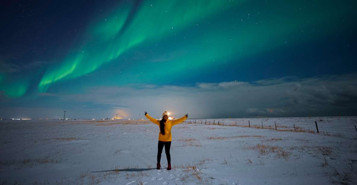 Reykjavik: Northern Lights Tour With Private Photographer - Common questions