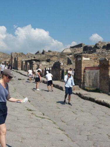 Rome: Private Day Trip to Pompeii, Amalfi Coast and Positano - Background