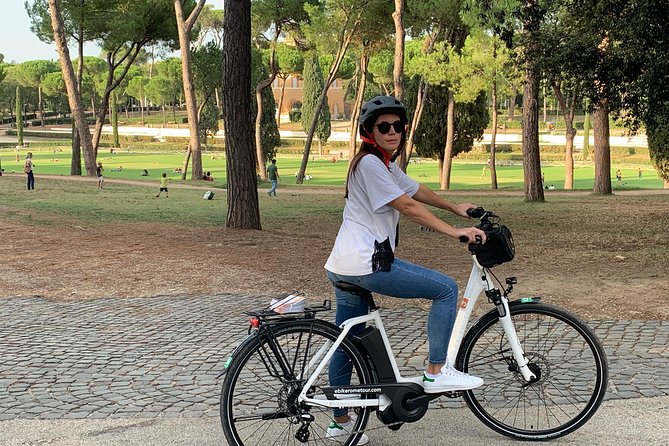 Rome Tour “The Center of the World” With High Quality Electric Bicycle!