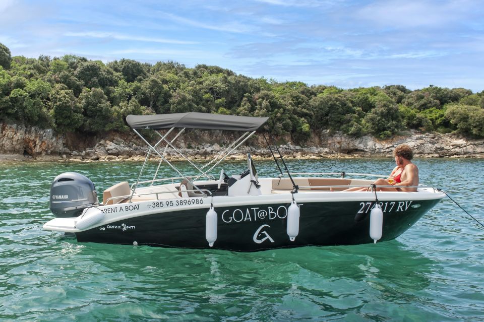 Rovinj: Rovinj Archipelago and South Coves Speedboat Tour - Inclusions Provided