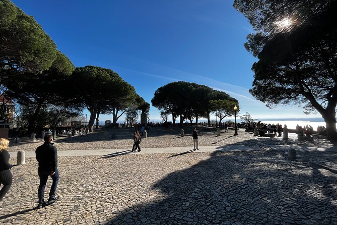 Saint George Castle Guided Tour From Lisbon - Common questions