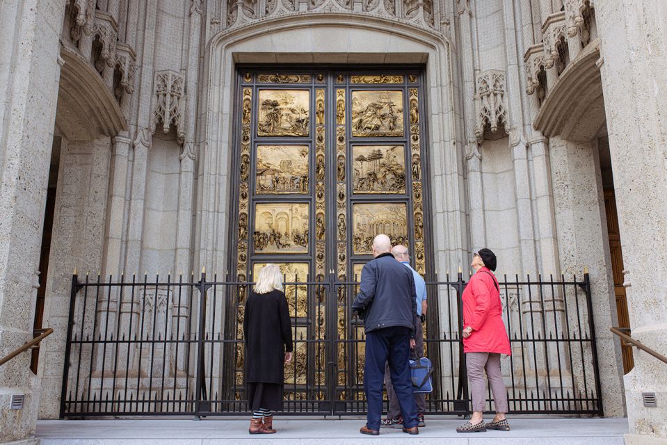 San Francisco: Grace Cathedral Admission Self-Guided Tour - Common questions