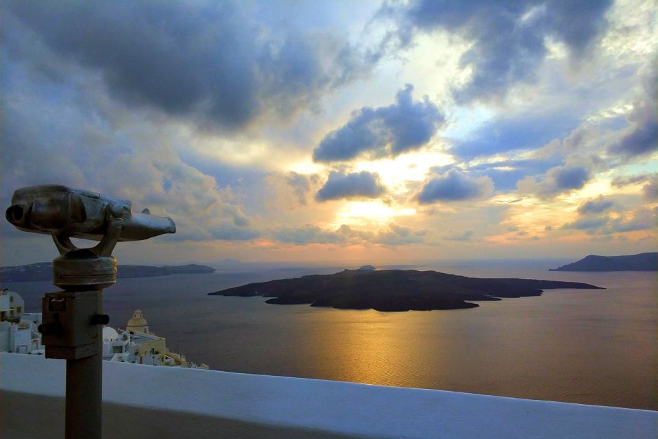 Santorini: Must-See Highlights Private Sightseeing Tour - Photo Gallery