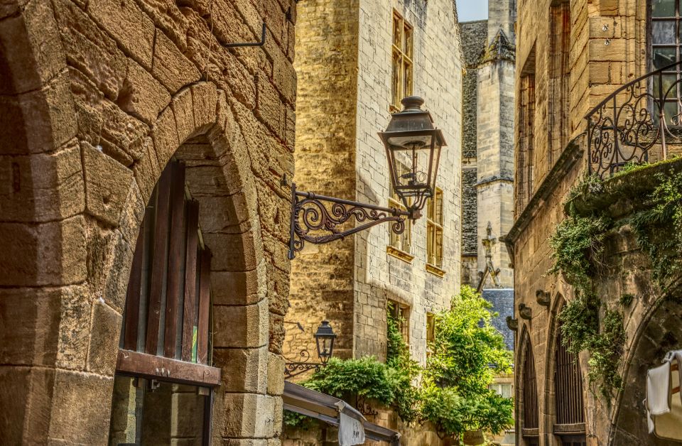 Sarlat Gourmet Tour & Market Visit With Tastings - Directions