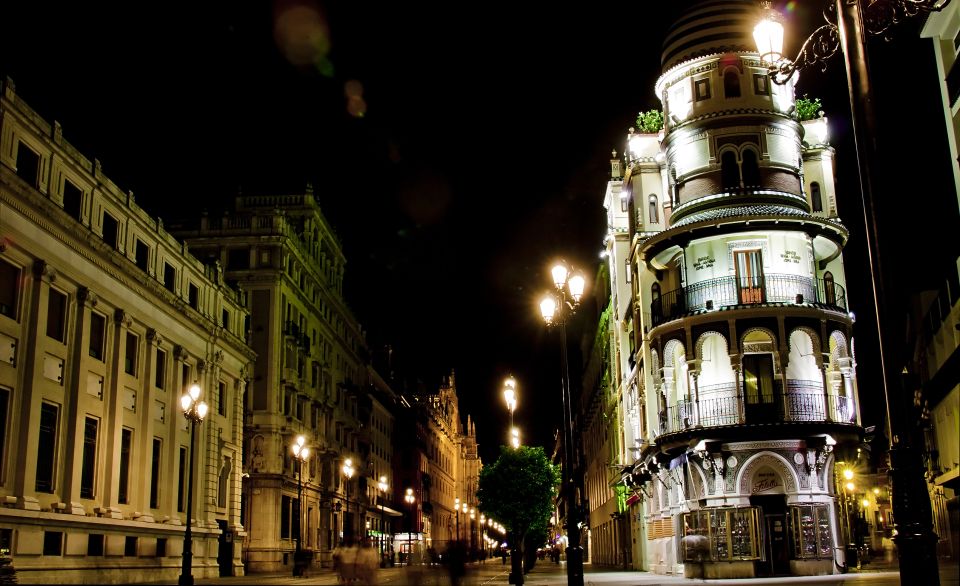 Seville: Paranormal Walking Tour En Español - Common questions