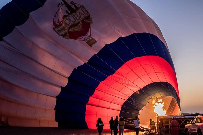 Standard Dubai Hot Air Balloon Views From Dubai - Onboard Refreshment Offerings