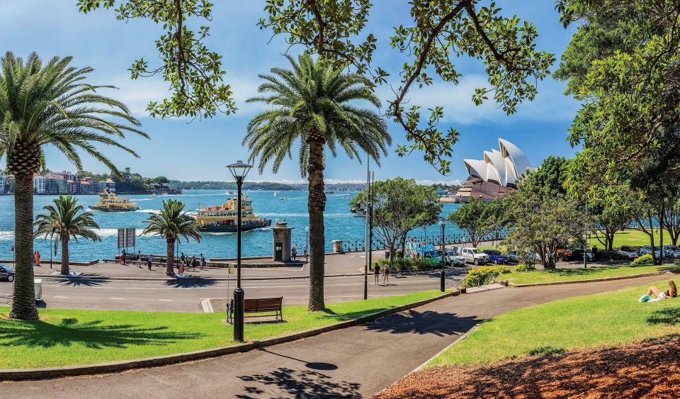Sydney: Luxury Half Day Highlights Private Tour - Hidden Beaches and Secret Locations