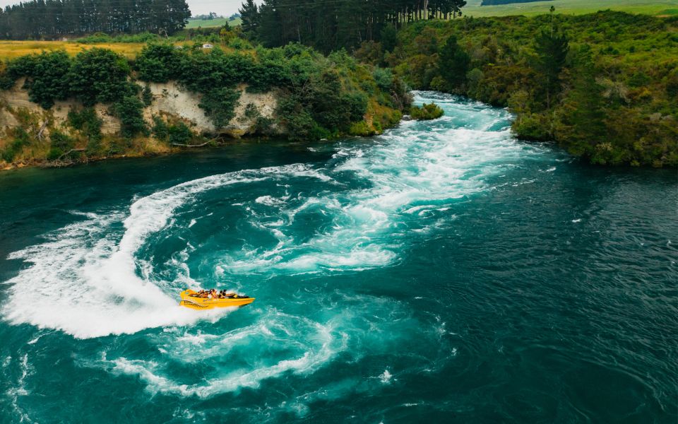 Taupo: Waikato River Jetboating Adventure - Live Tour Guide Information