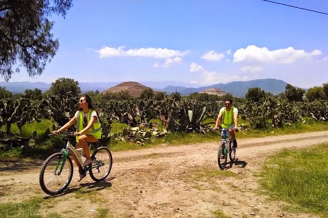 Teotihuacan 4-Hour Guided Bike Tour With Atetelco and Lunch  - Mexico City - Common questions