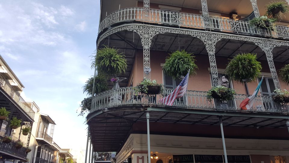 The Local's Guide to the French Quarter Tour - Additional Tour Details