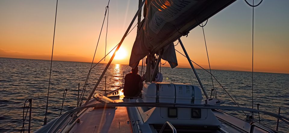 Thessaloniki Sunset Cruise Departing From Nea Michaniona - Activity Highlights