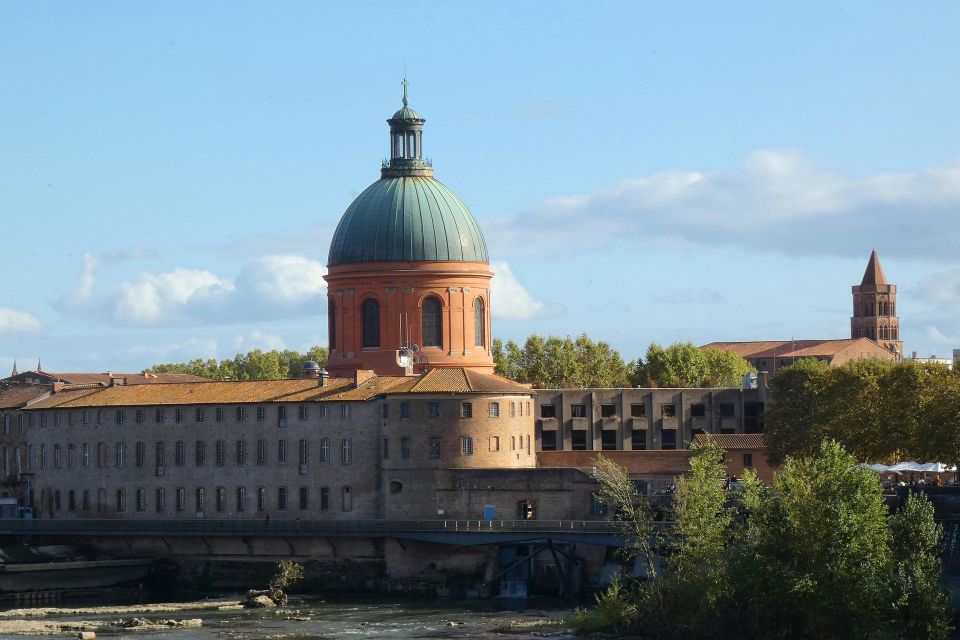 Toulouse: Self-Guided Audio Tour - Meeting Point