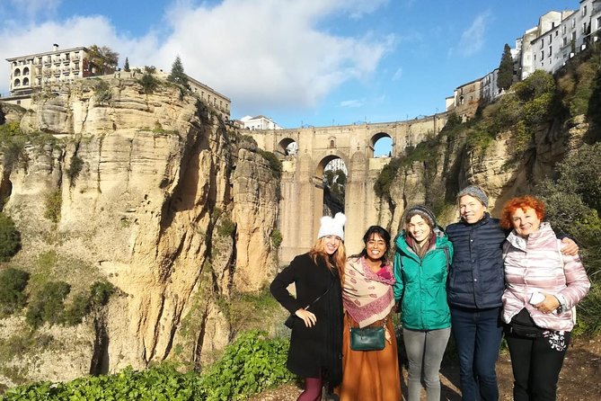 Transfer From Seville to Granada With a Stop in Ronda - Optional Activities in Granada