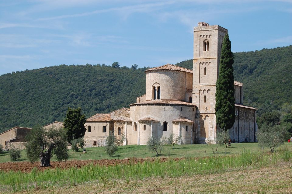 Valdorcia: Montalcino and Montepulciano Scenery in the World - Directions for the Tour