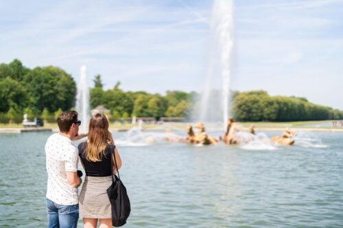 Versailles Palace & Gardens Tour With Gourmet Lunch - Common questions