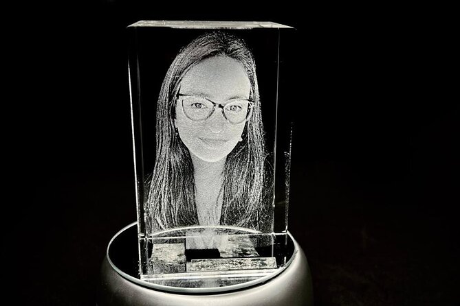 We Engrave Your Favorite Photo on a Personalized 3D Crystal - Last Words