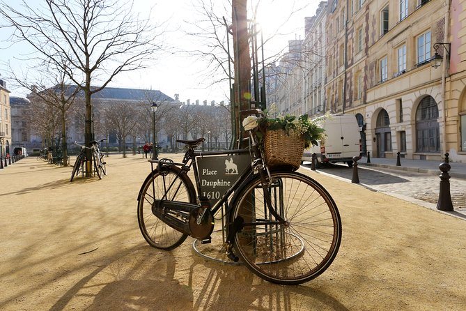 Where Paris Was Born: a Self-Guided Audio Tour of Île De La Cité - Share Your Tour Experience