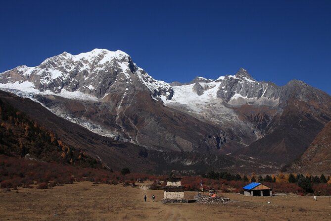 14 Days Private Tour in Manaslu Circuit Trek - Local Culture Experience