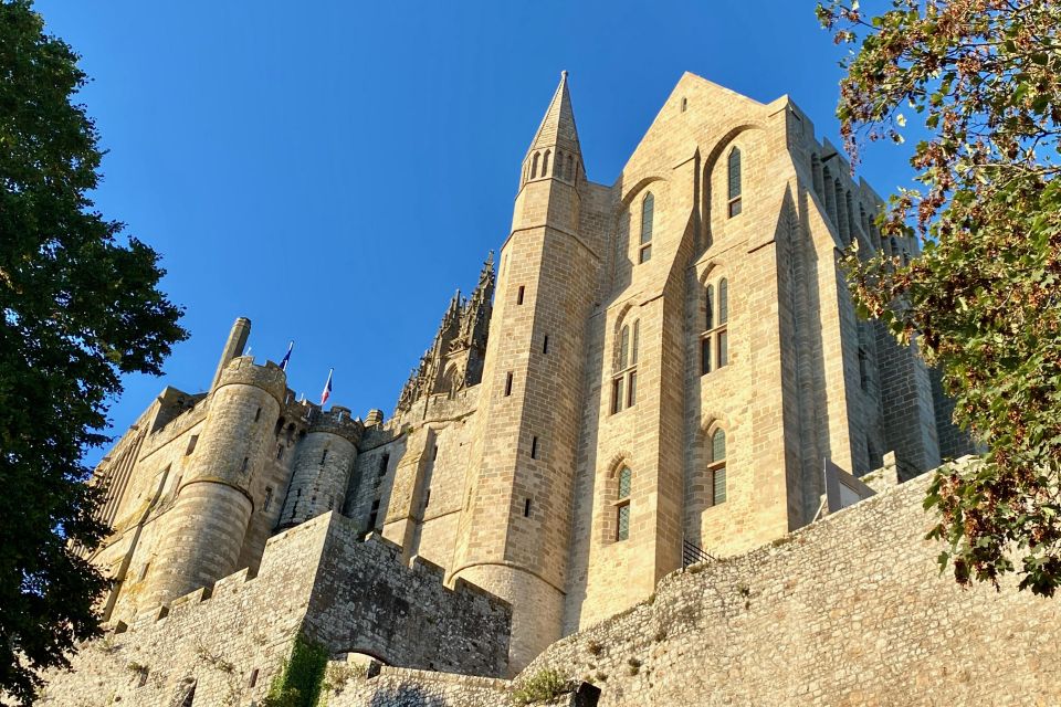 2-day Private Mont Saint-Michel Normandy Brittany Mercedes - Guided Tours in Locations