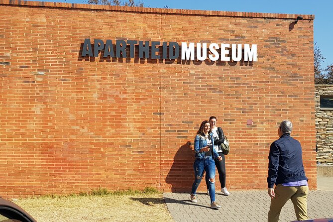 Apartheid Museum Tour From Johannesburg - Common questions