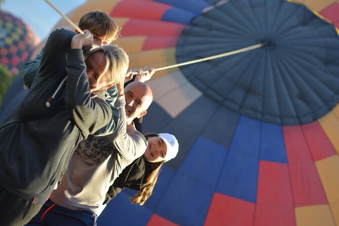 Balloon Flight in Teotihuacan With Breakfast in Natural Cave - Common questions