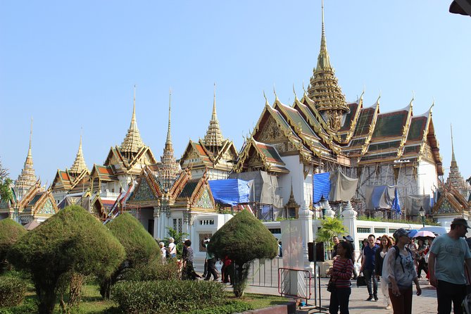 Bangkok City Group & Guided Half Day Tour With Lunch - Common questions