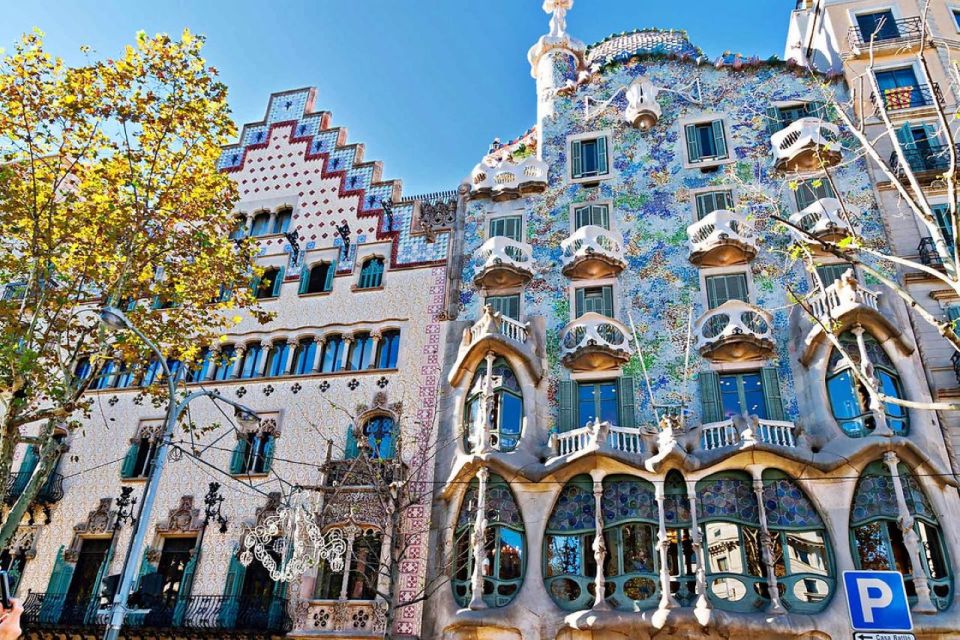 Barcelona: Casa Batllo & Casa Mila Guided Tour With Tickets - Booking Information