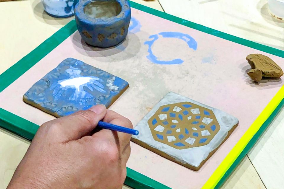 Barcelona: Create Your Own Ceramic Tiles Ceramics Workshop - Common questions