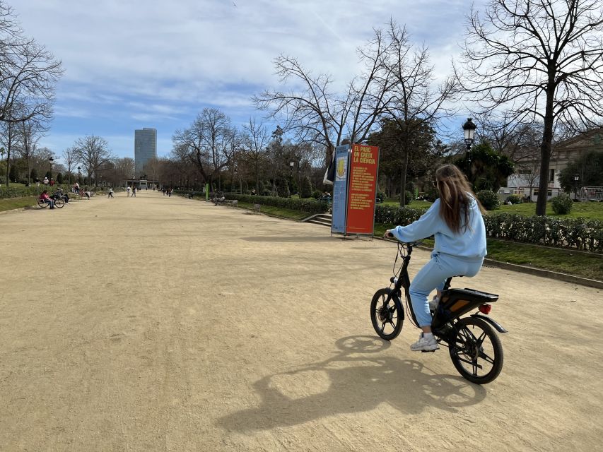 Barcelona: Gaudi Guided E-Bike Tour - Directions