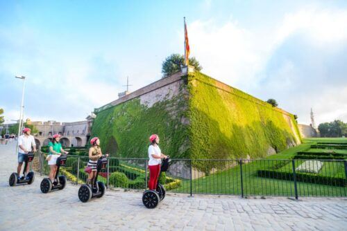 Barcelona: Montjuïc Segway Tour - What to Bring