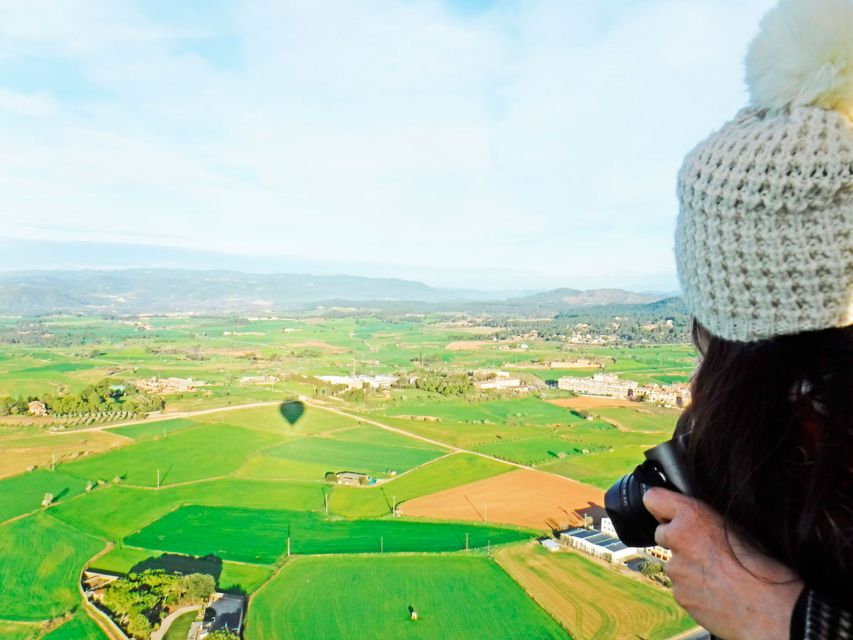 Barcelona: Montserrat Hot-Air Balloon & Monastery Experience - Meeting Point