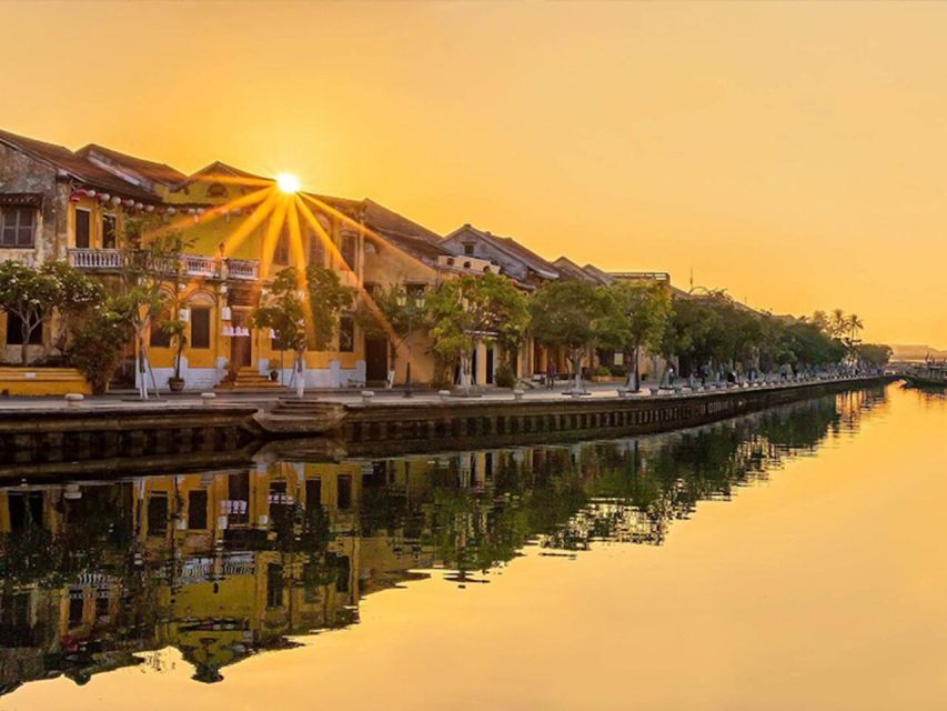 Cam Thanh Eco -Hoi An City Boat Ride& Release Flower Lantern - Background