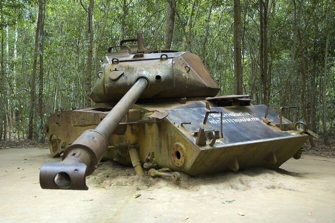 Cu Chi Tunnels and Cao Dai Temple Full-Day Small Group Tour - Customer Reviews