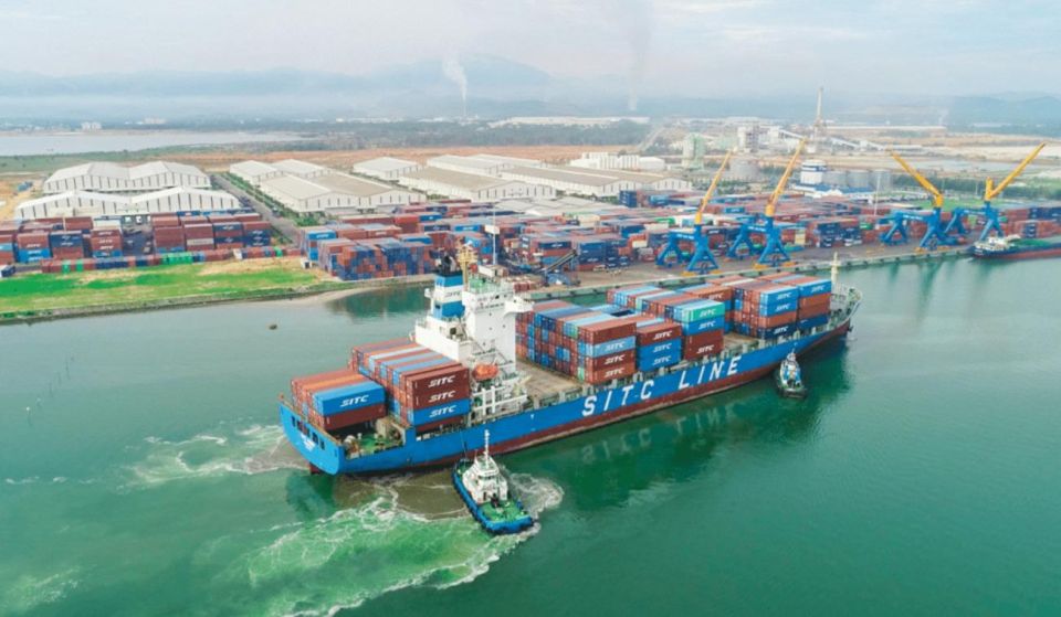 Da Nang: Transfer From Airport (Hotel) to Chu Lai Port - Industrial Infrastructure Insight