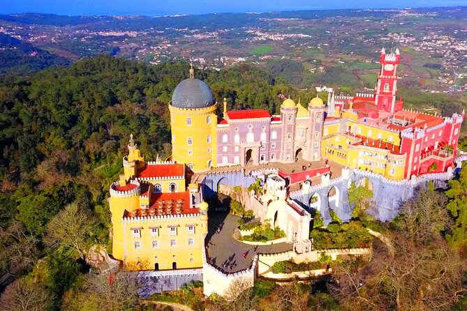 Day Trip to Sintra and Mafra - Shopping and Souvenirs